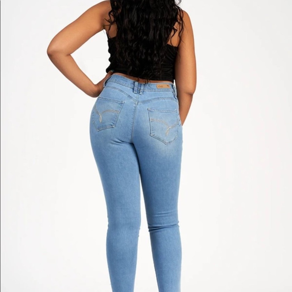 YMI Butt Shaping Denim “Wanna Betta Butt” Jeans